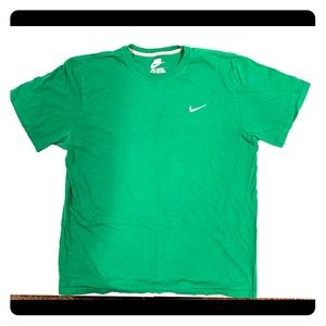 Nike T-shirt